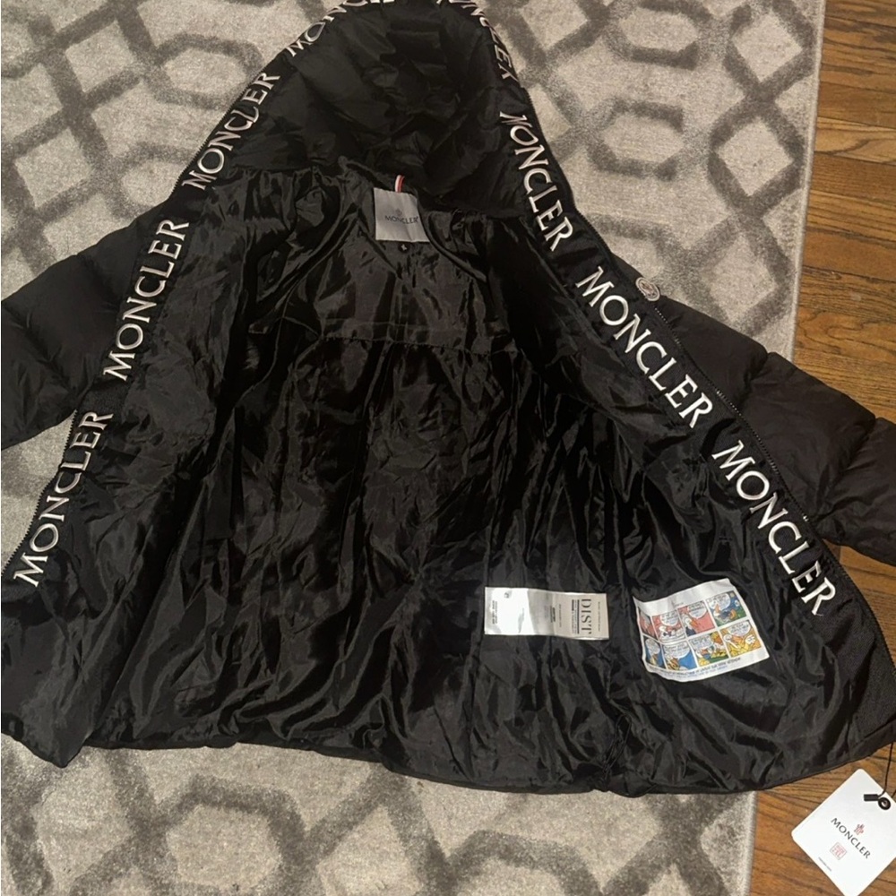 Moncler Black Puffer Jacket with Logo Trim